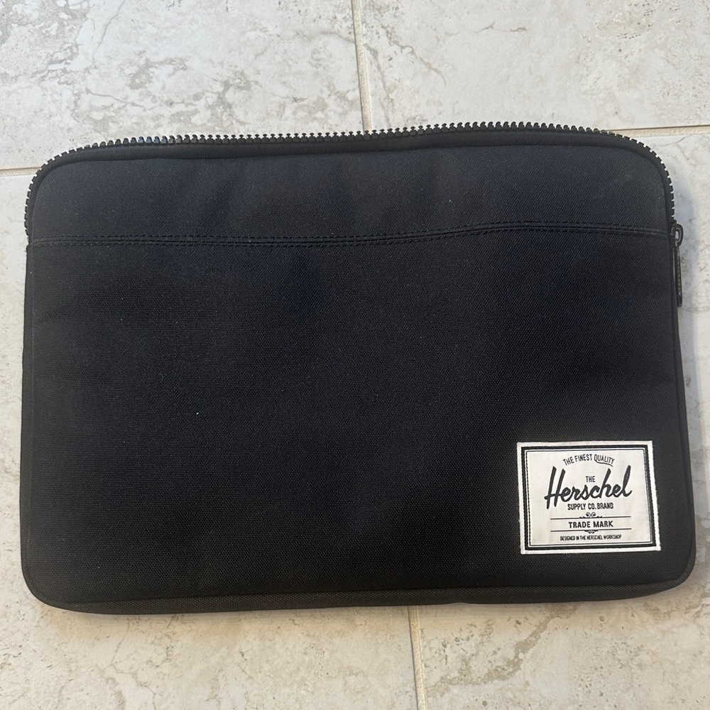 Herschel Supply Company Black Laptop Sleeve 13 inch